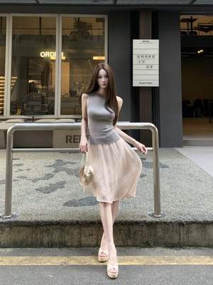 法式高智感套装女针织上衣半身裙