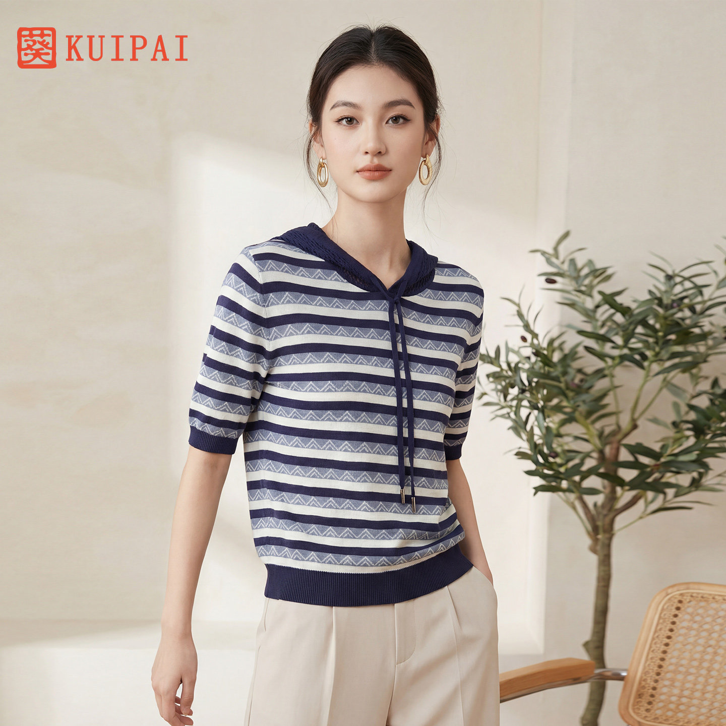 葵2026夏新品中老年妈妈装连帽撞色条纹常规款套头罗纹针织T恤衫