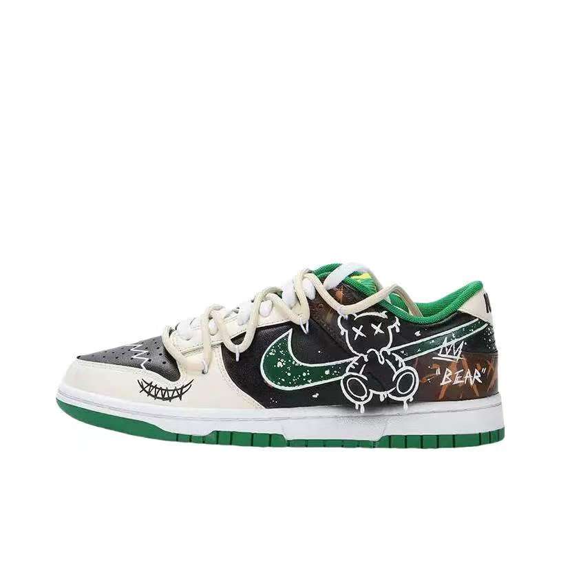 【定制球鞋】 Nike Dunk DV0833-300 （TEAM130-VAM涂鸦小熊）