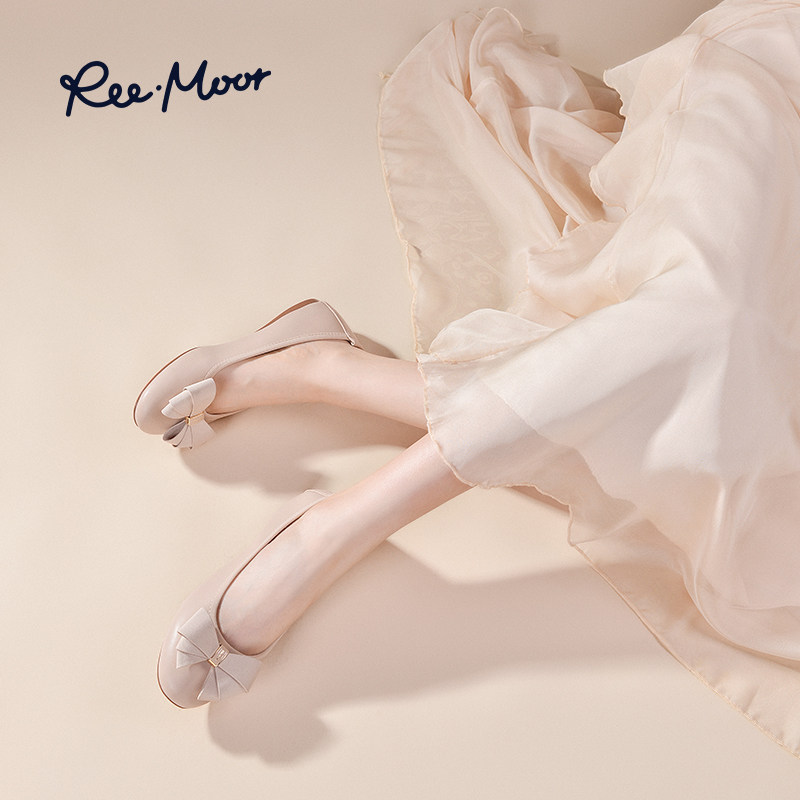 REEMOOR睿慕2026经典蝴蝶结圆头妈妈鞋浅口平底蛋卷软底单鞋女
