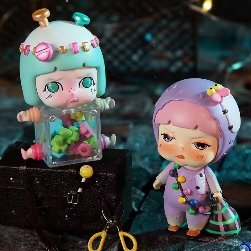 Tiny猎奇小镇系列盲盒潮玩手办公仔暗黑风格玩具礼物摆件