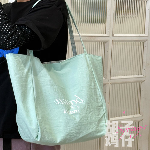 介个两面背的大容量帆布包好好康