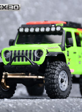 AxialSCX30桌面攀爬车