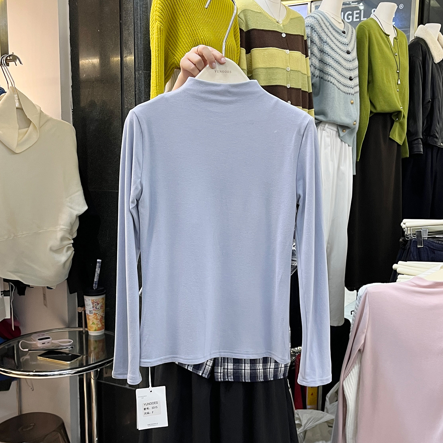 宽松纯色磨毛小高领长袖T恤女