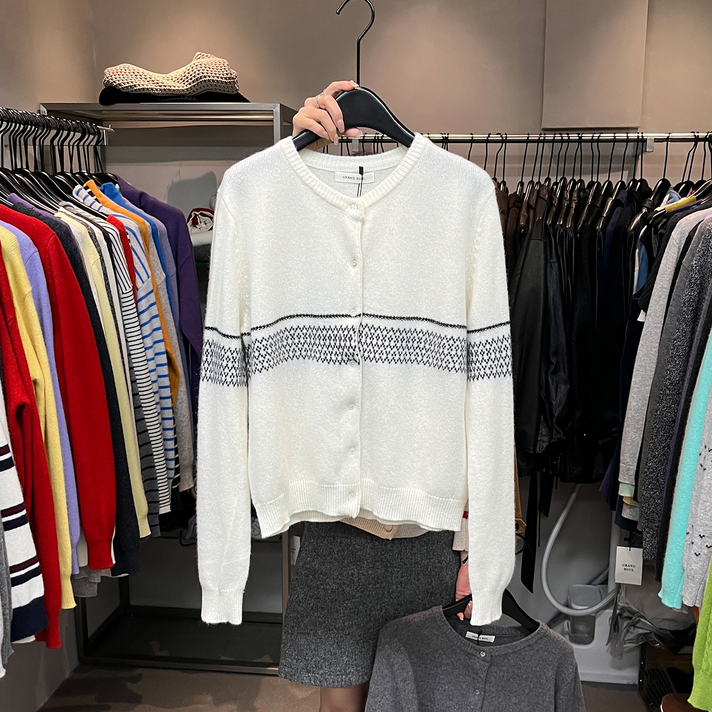 洋气撞色条纹针织开衫毛衣