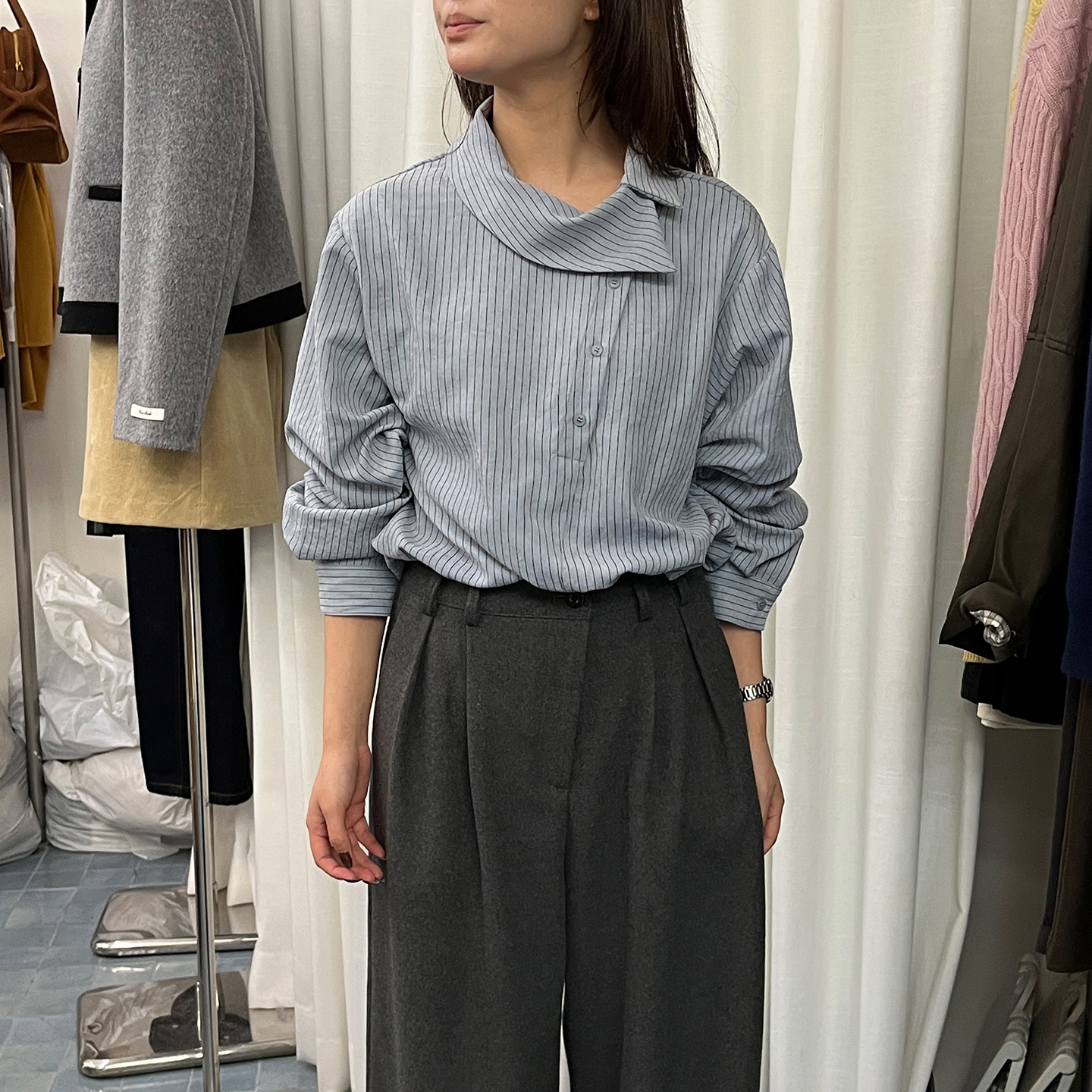 斜领长袖条纹衬衫女小众长袖衬衣