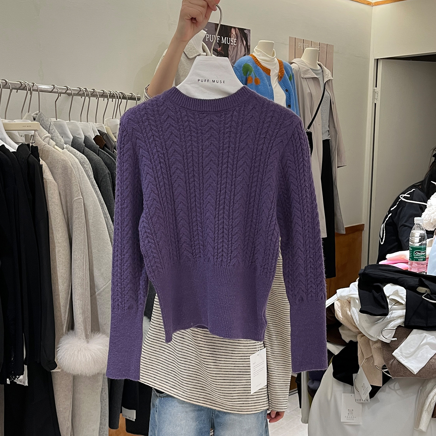 纯色收腰圆领套头上衣毛衣