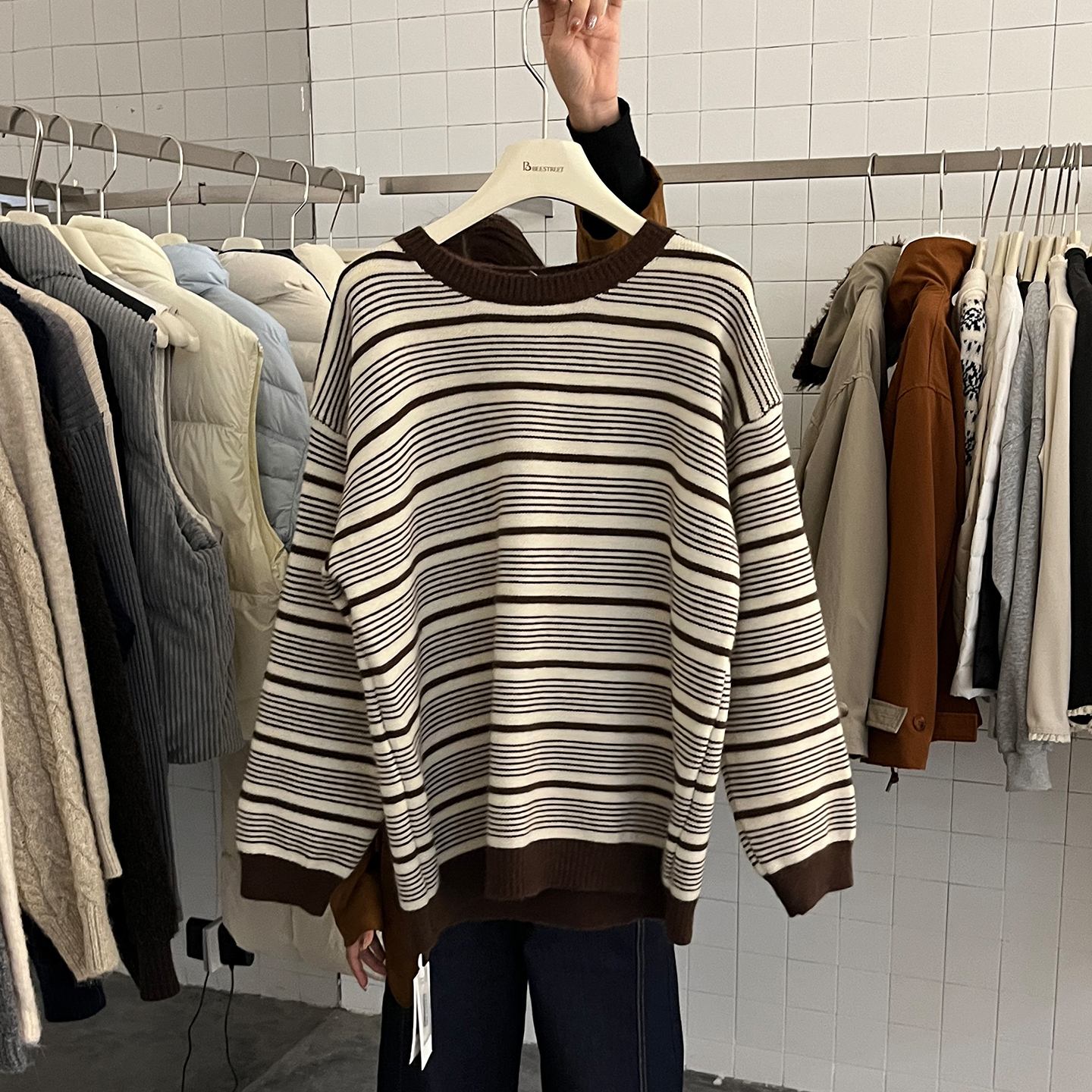 宽松显瘦圆领条纹套头毛衣