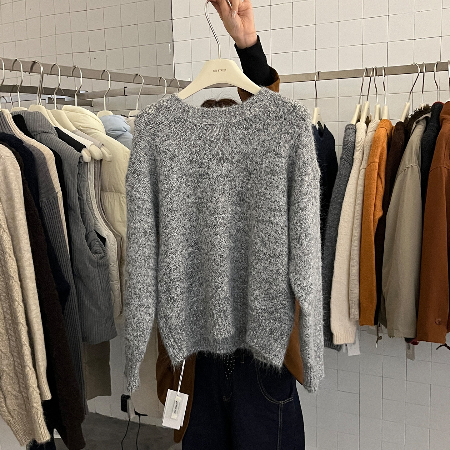 宽松针织衫上衣圆领毛衣女