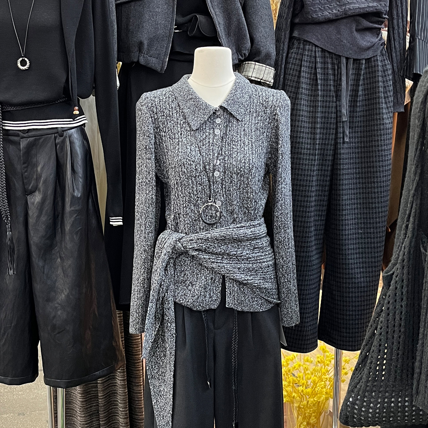 配披肩修身翻领毛衣开衫外套