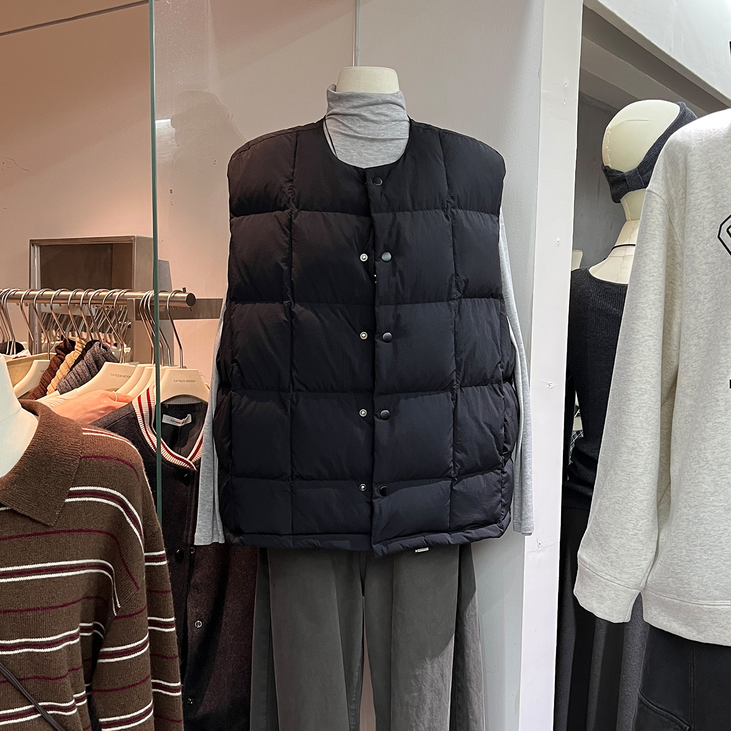 白鸭绒羽绒马甲背心叠穿马夹外套