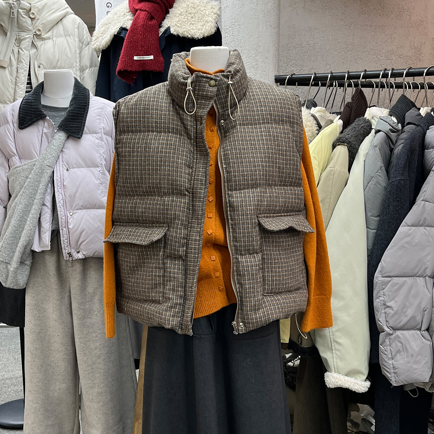 短款格子毛呢立领羽绒服马甲