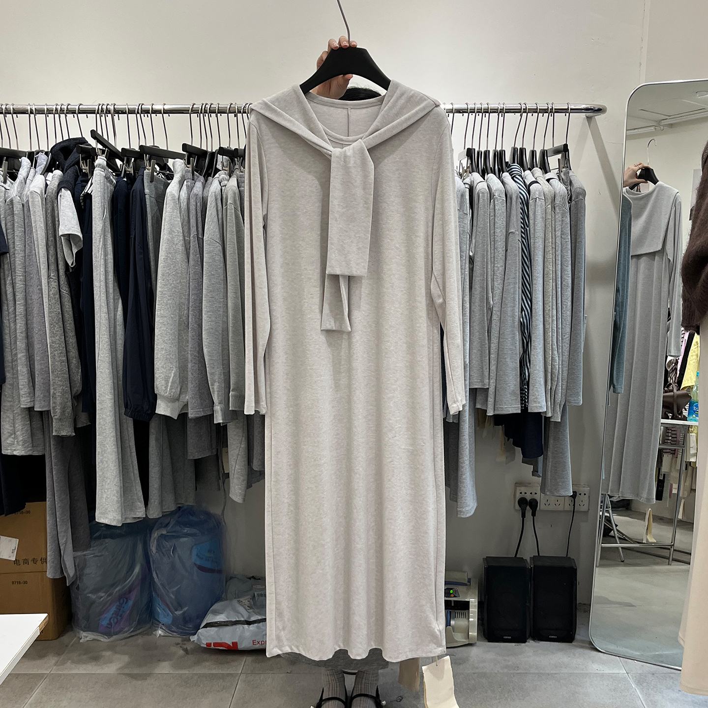 披肩垂感磨毛连衣裙T恤女