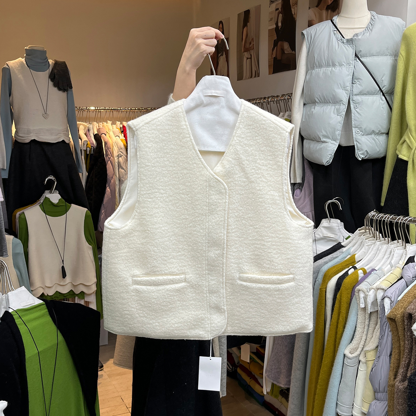 羊羔毛背心外套无袖圆领马甲上衣