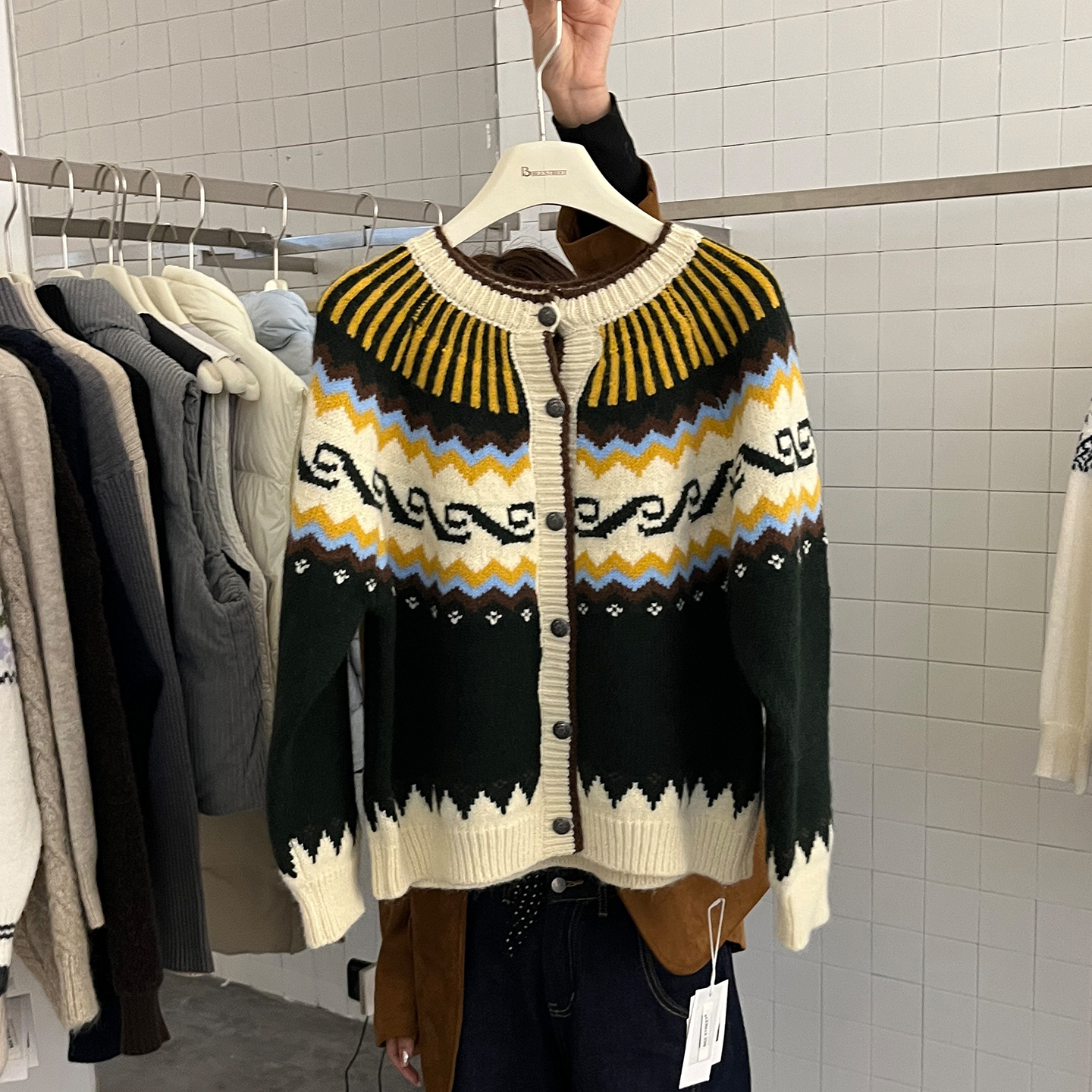 宽松圆领碎花毛衣开衫外套