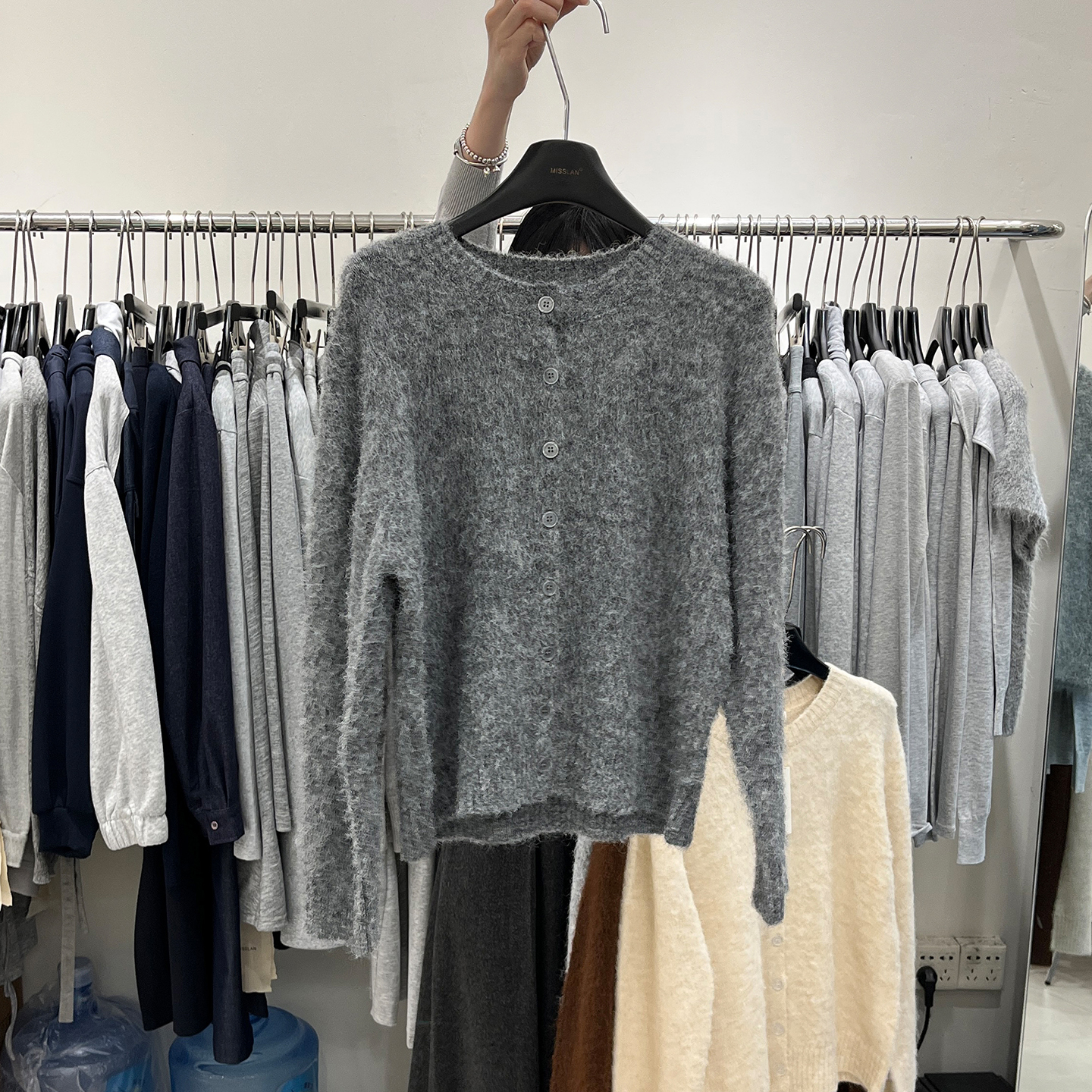 韩系圆领毛衣开衫女百搭针织外套