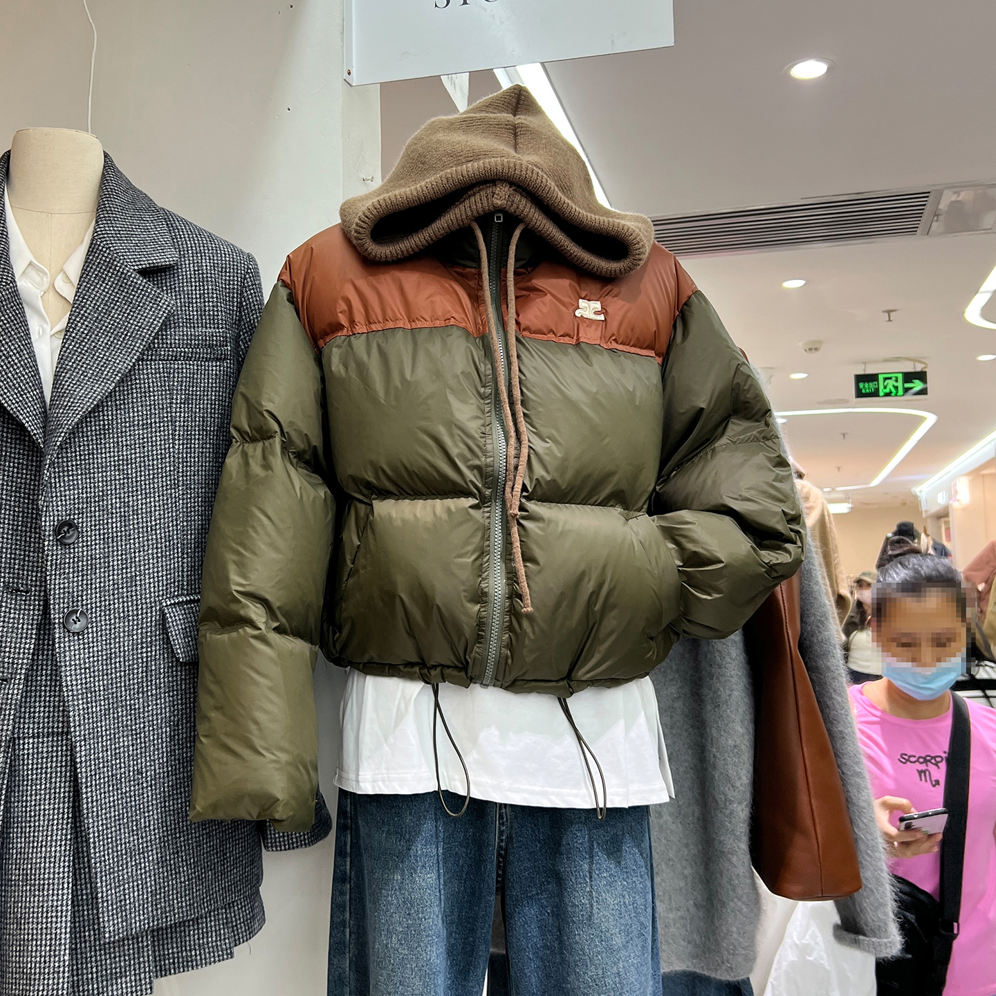 美式复古肯豆羽绒服女冬十三行女装短款美拉德白鸭绒轻薄立领外套