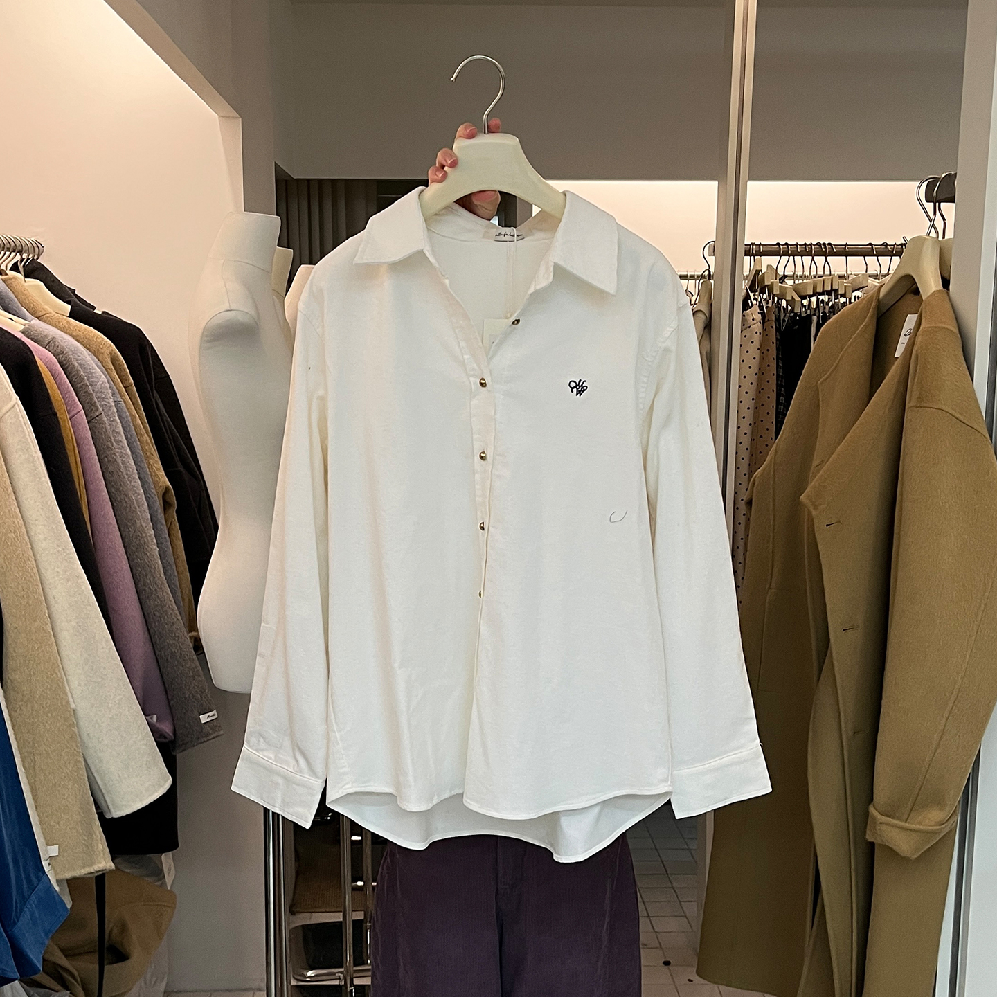 衬衣刺绣灯芯绒长袖衬衫女