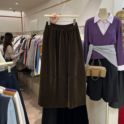 梨形伯克利裙子金丝绒半裙