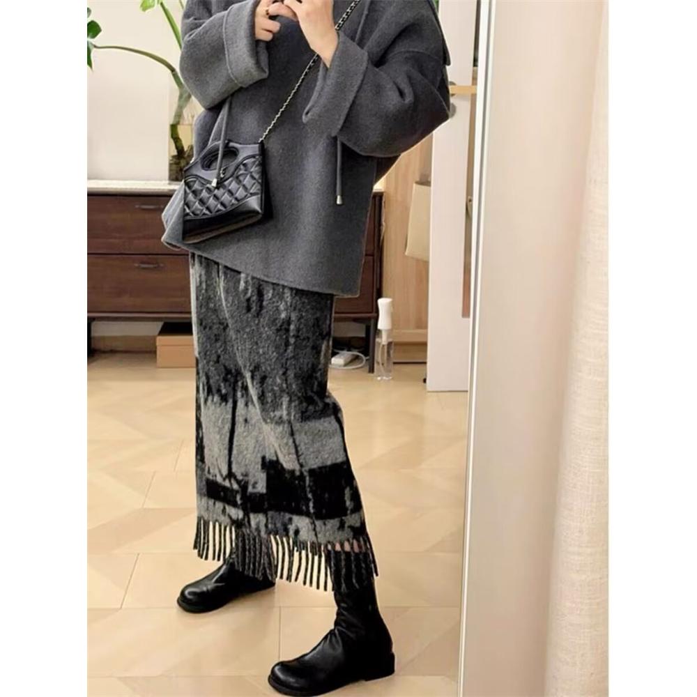 流苏灰色毛呢a字半身裙女