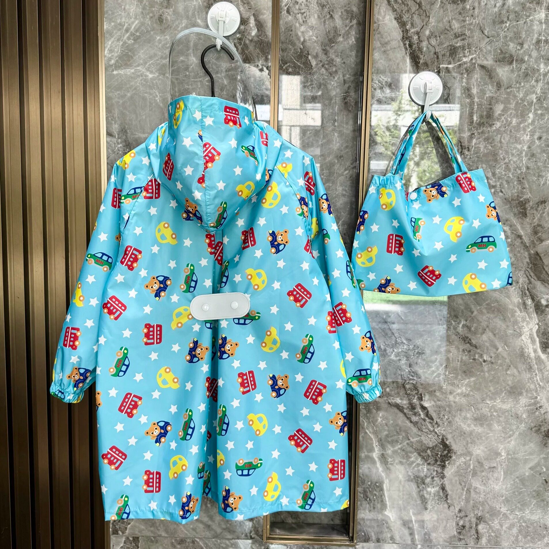 日本儿童幼儿园书包位防水雨披