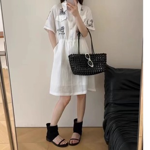 阅悦夏上新重工卡通刺绣亚麻小翻领连衣裙W196