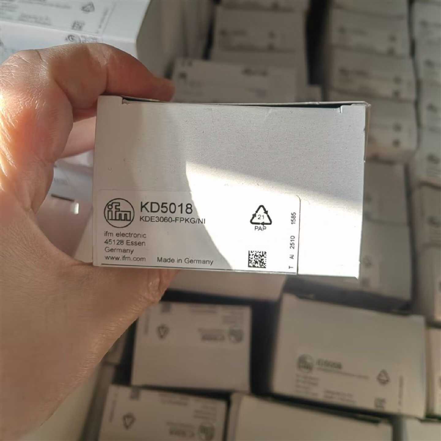 议价假一赔十IFM KD5022 KD5018  KD5044  KD5039 KD501A KD0009 - 实物图