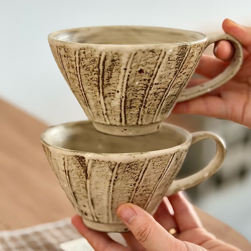 漫生活老板娘手工竖纹粗陶咖啡杯马克杯复古做旧小众高级景德镇