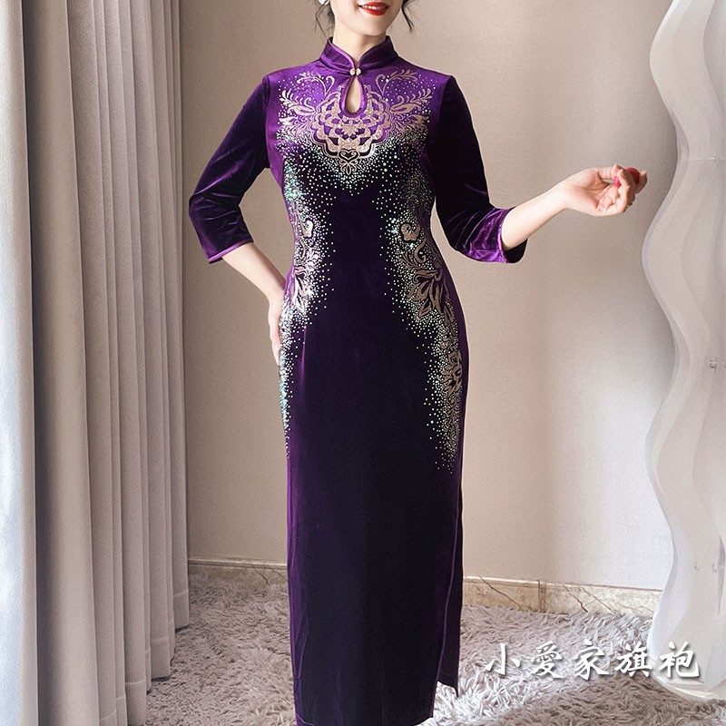 中国风婚礼修身烫钻旗袍