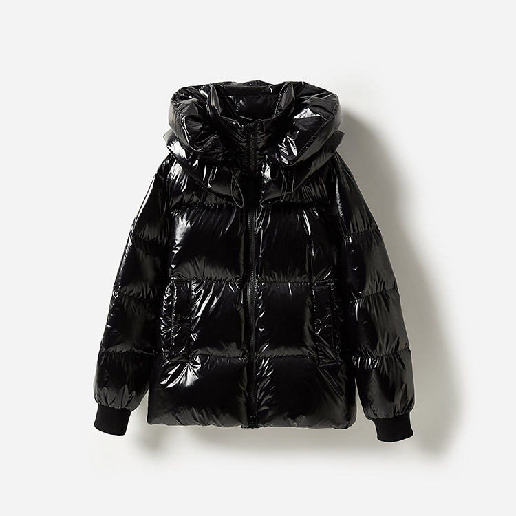 晶莹料匈牙利90白鹅绒羽绒服