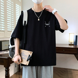 黑色