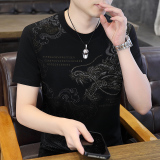 黑色