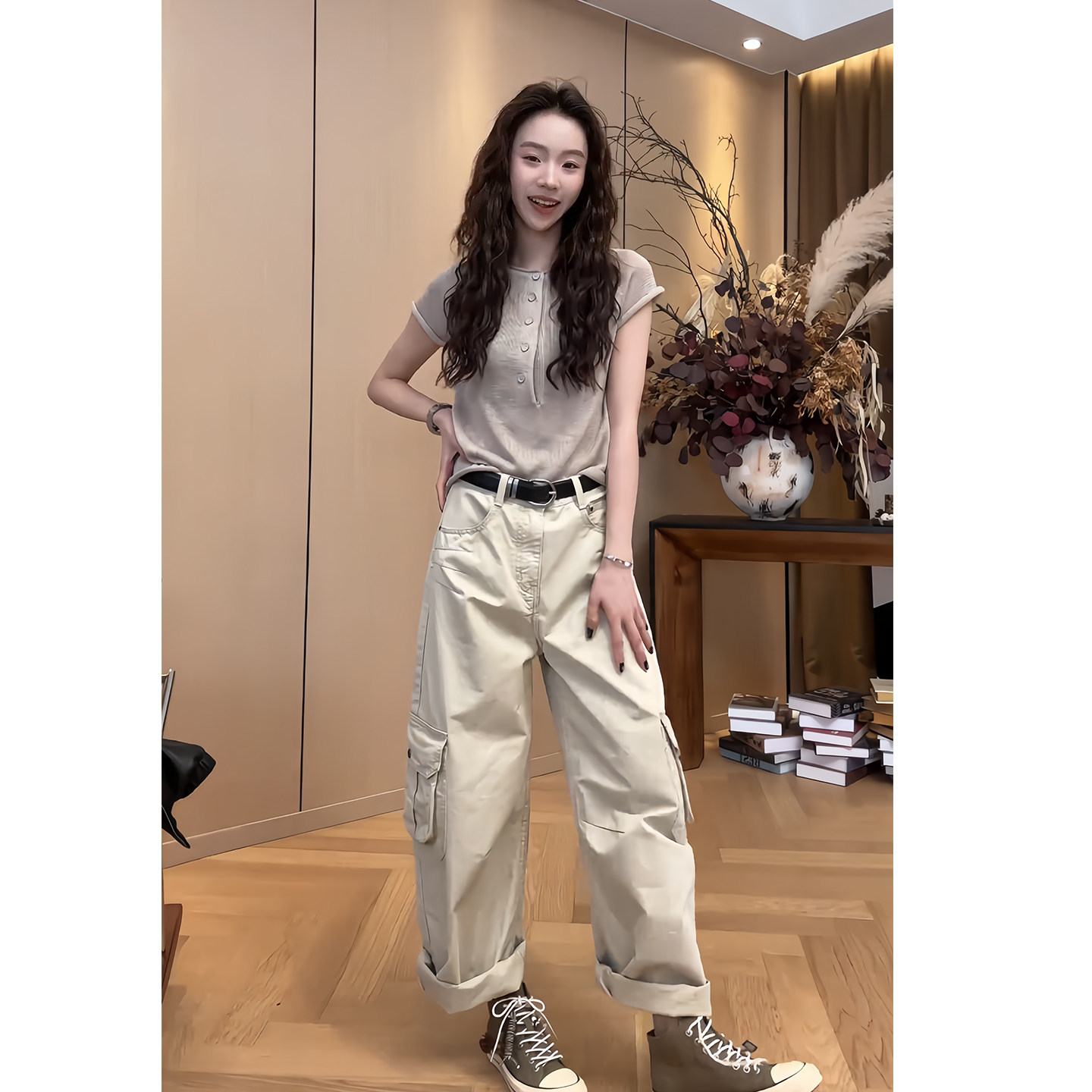 初夏独特绝美小套装时髦穿搭套装女高级感宽松工装裤多口袋弯刀裤