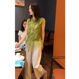 新中式国风套装高级感绿色上衣女夏季直筒休闲裤两件套时尚搭配