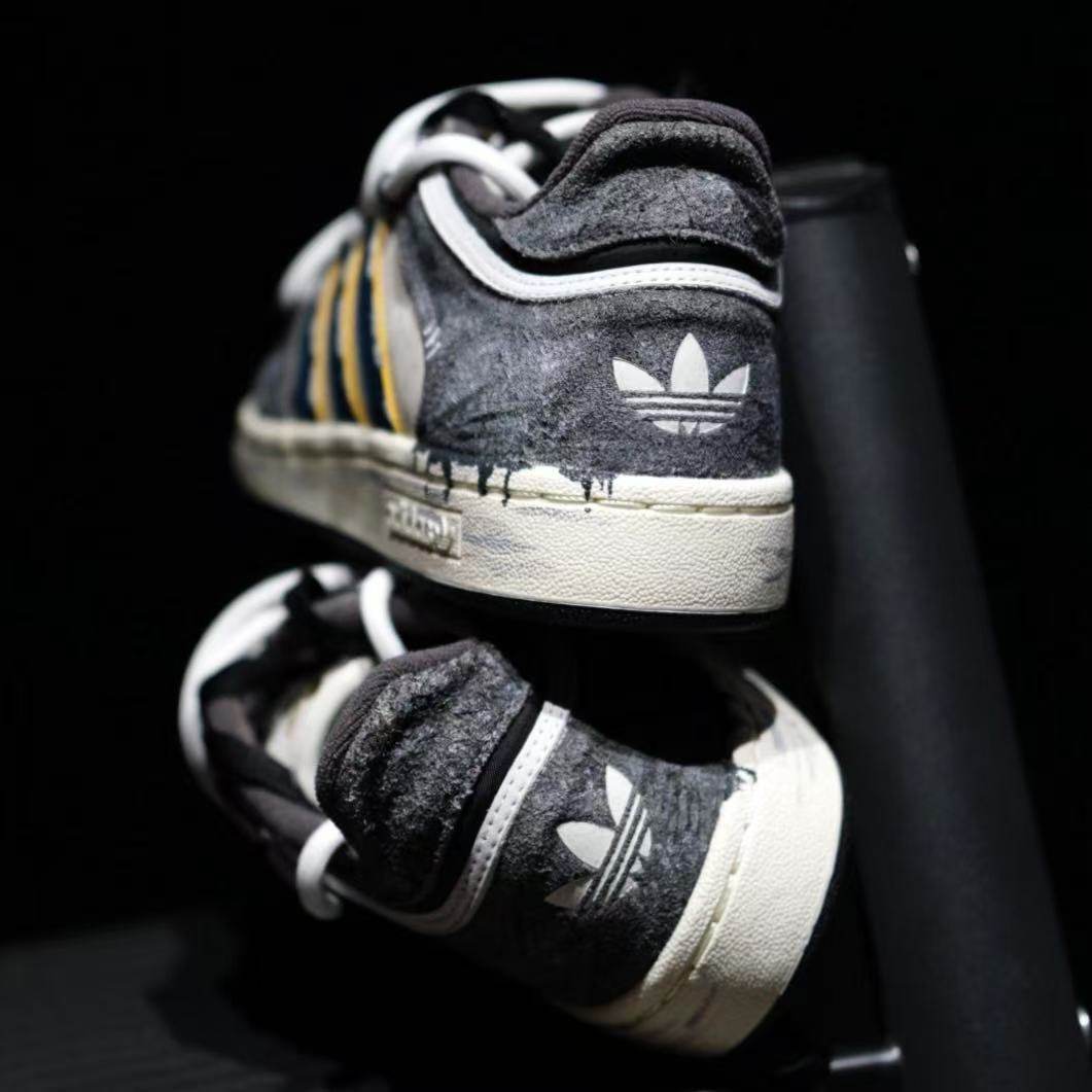 定制球鞋 Adidas阿迪达斯 牛仔做旧 手绘晕染 板鞋小众休闲运动鞋