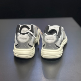 Adidas阿迪达男子低帮跑步舒适经典网面透气春夏休闲运动鞋KH8214