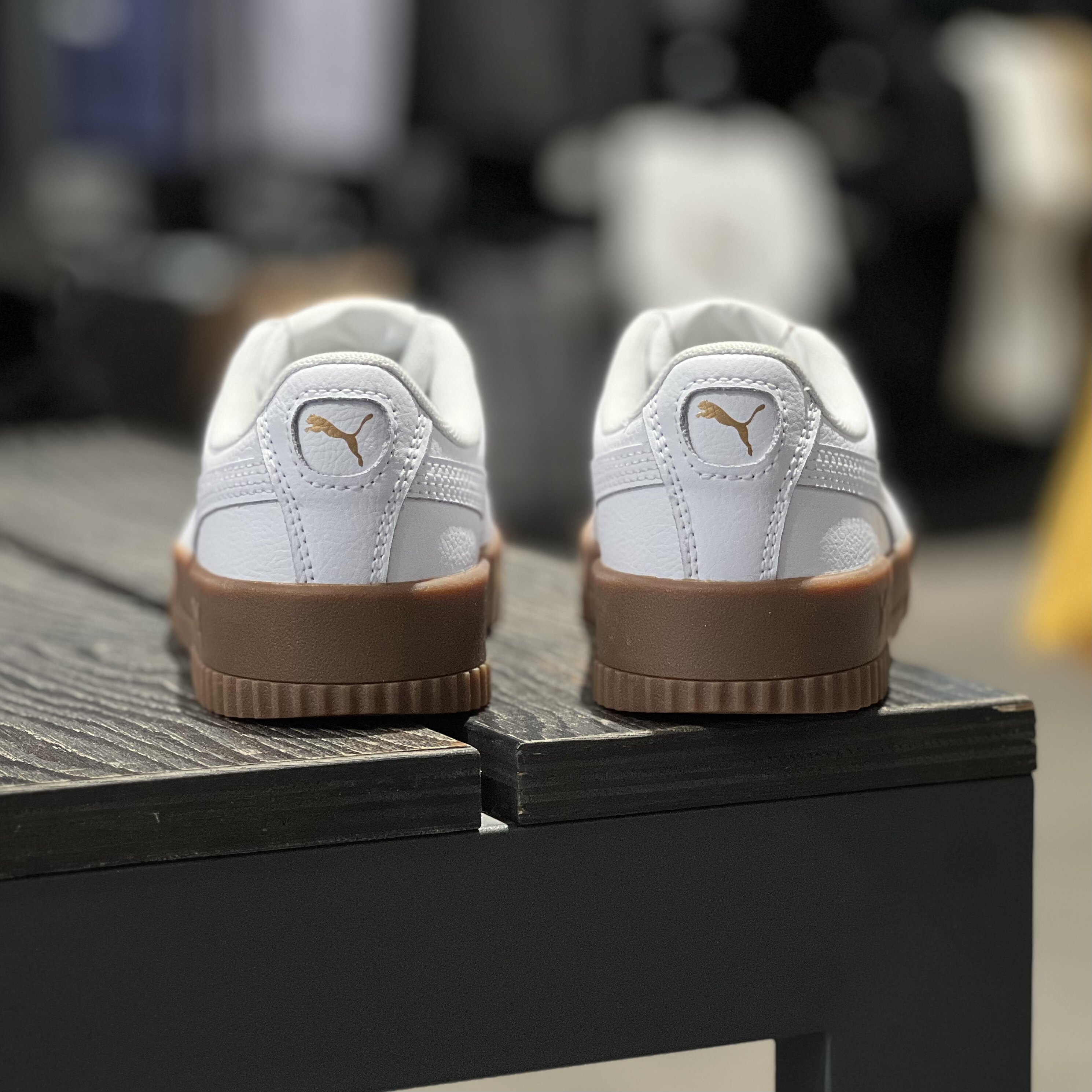 坏蛋的店彪马/puma 夏季时尚白棕女子蕾哈娜厚底松糕鞋370325