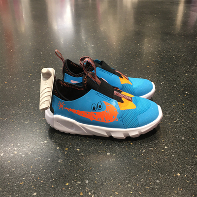 耐克轻便缓震免系带运动鞋婴童