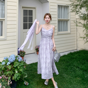 紫色法式甜美风碎花连衣裙套装女2025夏季新款针织披肩长裙两件套图片
