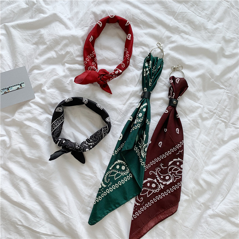 韩国ins嘻哈原宿风复古多功能丝巾挂饰腰果花小方巾蹦迪装饰男女