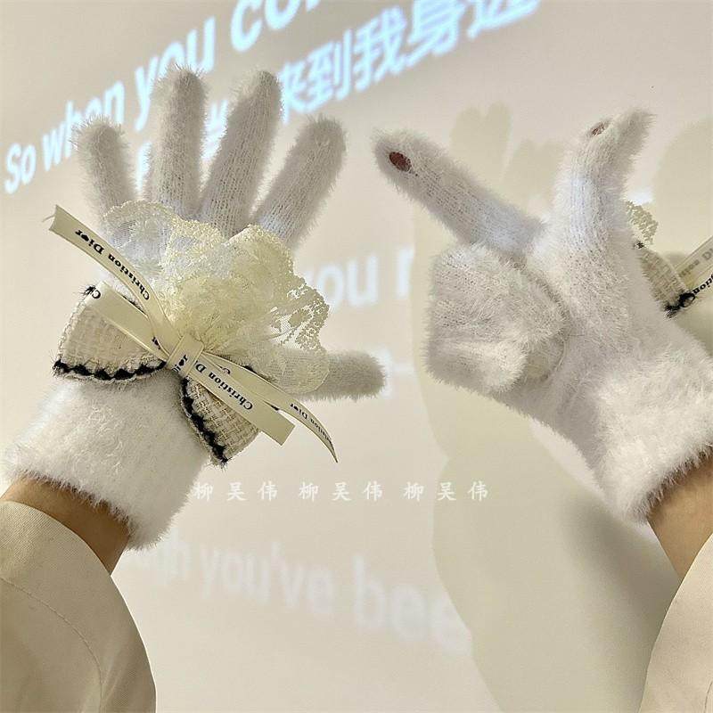 高颜值蝴蝶结毛绒手套仿兔毛