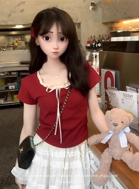 法式甜辣风红色假两件短款上衣女夏季新款设计感拼接正肩短袖T恤