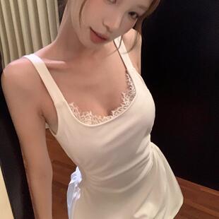 白色法式蕾丝边吊带连衣裙2025新款夏季收腰显瘦外穿短款修身裙子