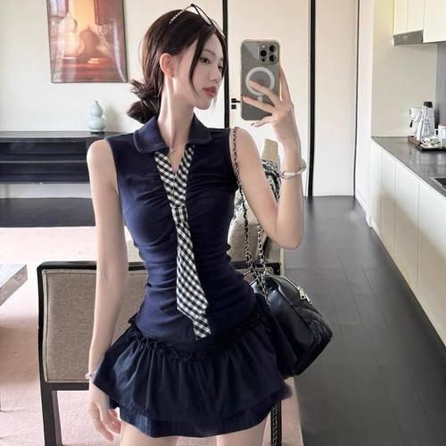 2025新款辣妹POLO领背心掐腰显瘦针织衫设计感无袖修身显瘦上衣女