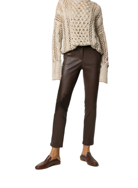 真皮羊皮弹力皮 前片无缝修身不包身九分高腰小西裤皮裤 巧克力色