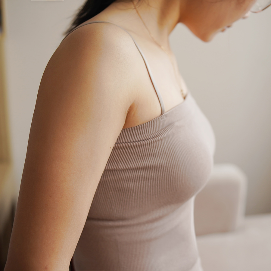 桑蚕丝真丝乳胶棉一字平口女士款细肩带条纹显瘦高弹薄款吊带文胸