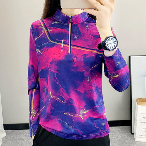 轻薄透气吸汗登山服印花