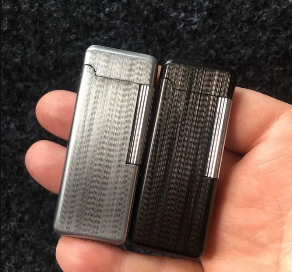 新款充气打火机侧滑拨轮砂轮超薄纤巧创意复古男士商务火机