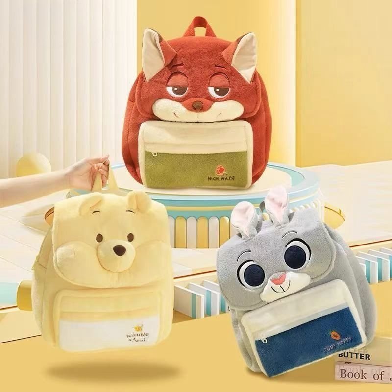 疯狂动物城毛绒双肩包女可爱大容量维尼熊背包尼克朱迪卡通小书包