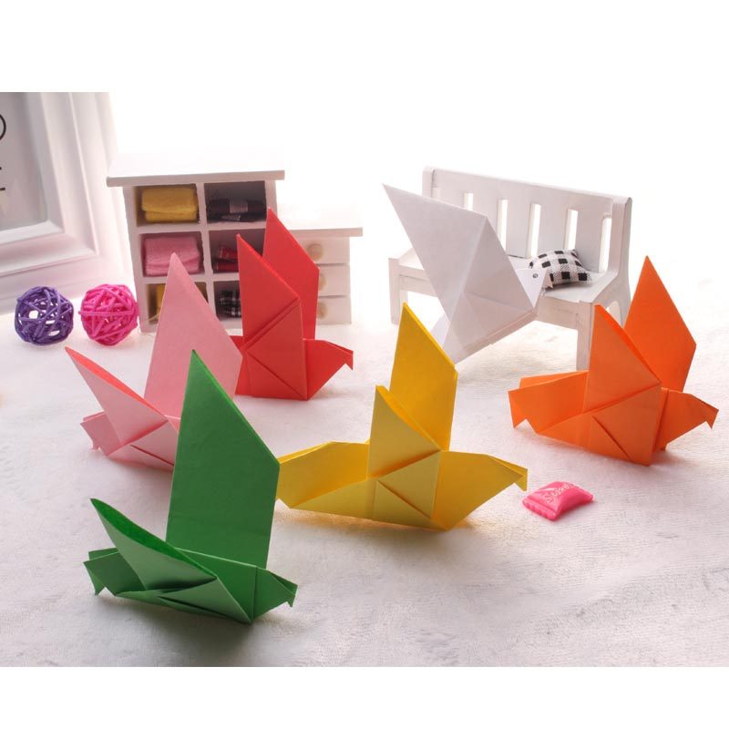 diy手工折纸叠的和平鸽子成品节日活动装饰品橱窗布置挂饰道具品
